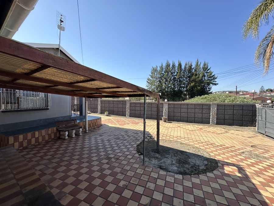 3 Bedroom Property for Sale in Northcrest Eastern Cape